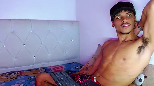 Angel_foxc13's Live XXX Chat