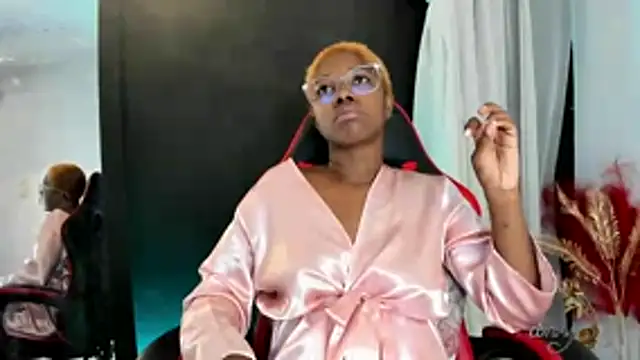 connywellss – Naživo XXX chat