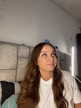 AnnyLopezzz_ Chat XXX in diretta