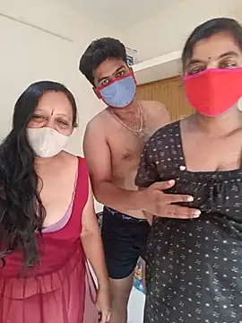 دردشة Tami_fucking_stars الجنسية المباشرة