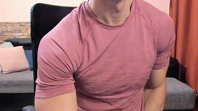 Chatroom XXX en direct de HotHunkTrainer