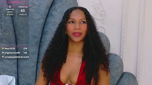 Chatroom XXX en direct de Chloe-Rose-