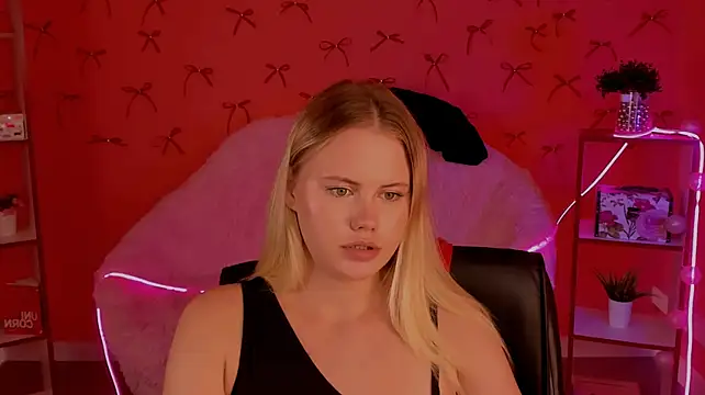 XXX chat uživo modela LanaWey