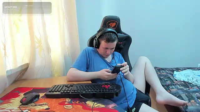 iliaskrislove's Live XXX Chat