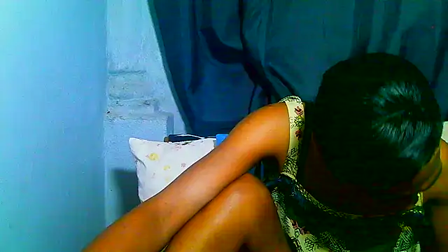 freaky_naughty লাইভ XXX চ্যাট
