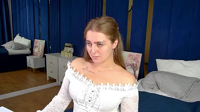 EllaBells Live XXX-Chat