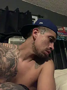 SstraightattedlilDCumz's Webcam Show