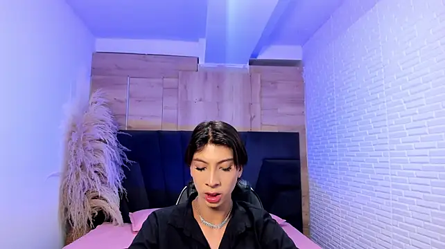 LaylaRyann_ élő XXX-chatje
