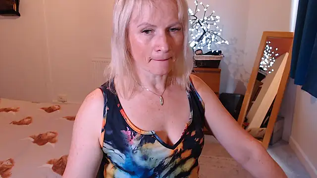 Scotty_Hottie Adlı Modelin Canlı XXX Sohbeti