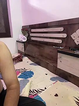 SWEET_AARU1 Show in webcam