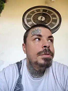 Chat XXX ao vivo de Berti3128