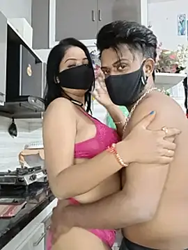 Chat +18 de Kaur_Simran_01 ao vivo
