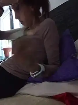 Kriszty_baby26 라이브 XXX 채팅