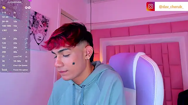 XXX chat uživo modela cherub_
