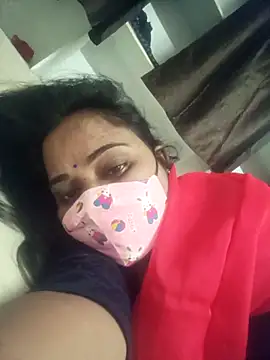 Chat +18 de Rathi-priyaa ao vivo