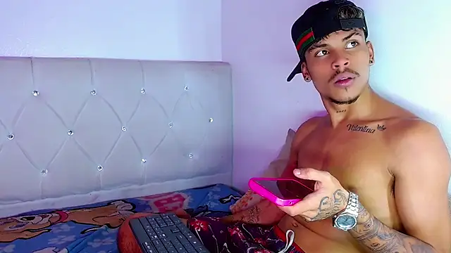 Chatroom XXX en direct de Angel_foxc13