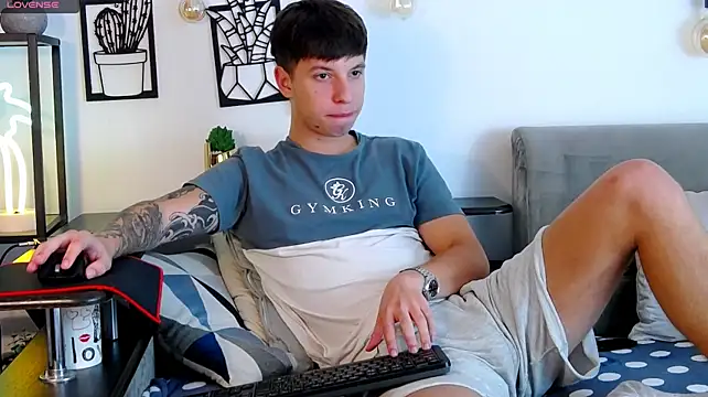 ThomasEdisonn Live XXX-chat