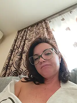Chat XXX en directo de Diamond_Monna