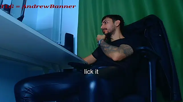Chat XXX ao vivo de AndrewBanner