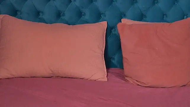 EvaAmantti Chat XXX in diretta