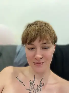 IceMur's Live XXX Chat