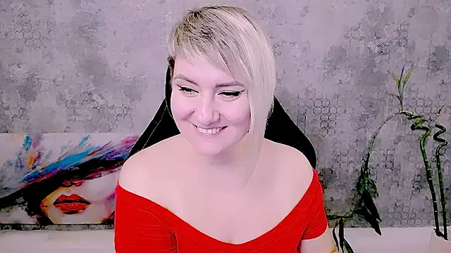 Djullia's Live XXX Chat