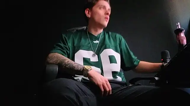 Živý XXX chat FelixStarkk