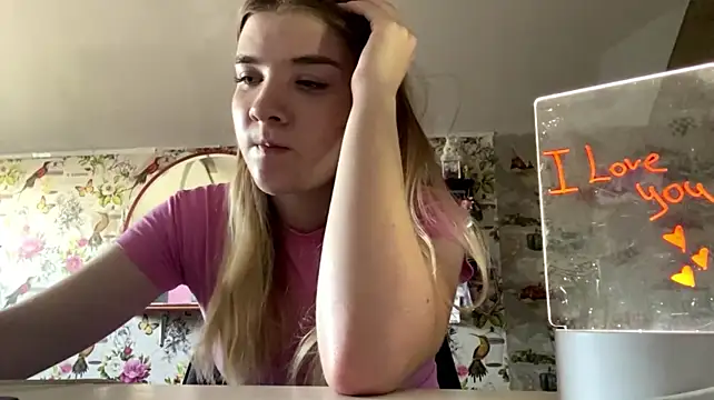 VerdaGormly Live XXX Chat