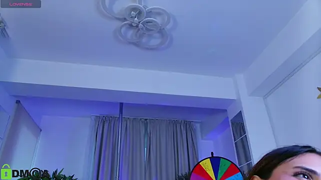 VanillaGoldX Chat XXX in diretta