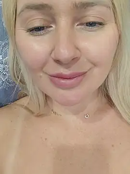 LadyLolyPop_ Adlı Modelin Canlı XXX Sohbeti