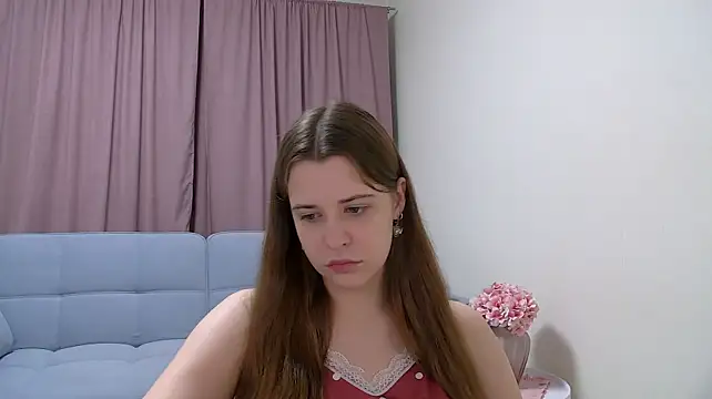 AgataAisit Chat XXX in diretta