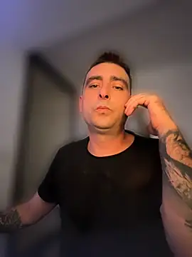 1jonh3 Show in webcam