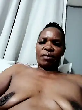 sassysiren Chat XXX live