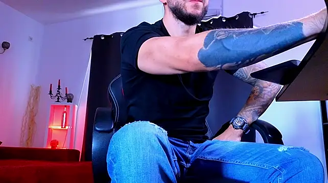 Chat +18 de MightyAaron66 ao vivo