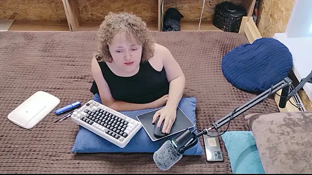 MiniNatalie Chat XXX live