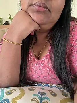 Miss_Radhika1 Chat XXX in diretta