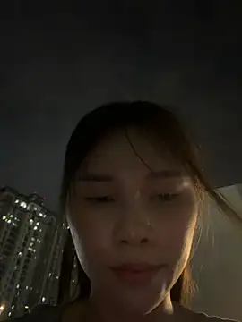 Fire-18's Live XXX Chat