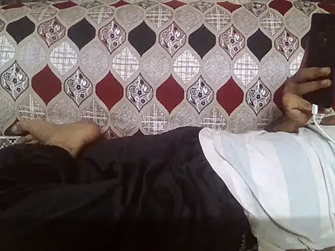 lucknowguy Chat XXX live