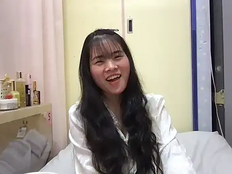 Naked-xx's Live XXX Chat