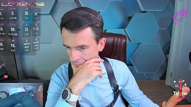 SteveTiger live XXX chat