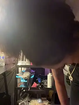 Your_Paris - Hairy pumpum play