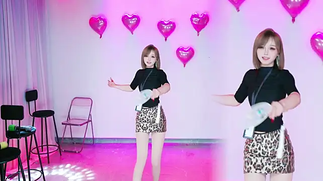 YY-101's Live XXX Chat