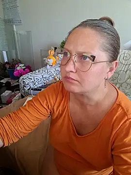 Chat +18 de IamYourNarcotic ao vivo
