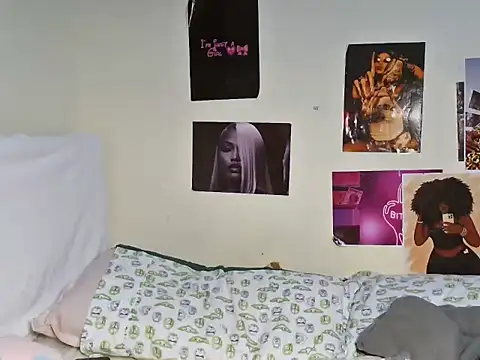 Aria_ah Adlı Modelin Canlı XXX Sohbeti