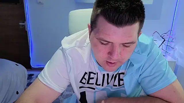 JasonJacks Adlı Modelin Canlı XXX Sohbeti