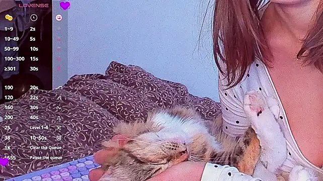 دردشة sleeeep_y الجنسية المباشرة