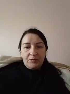 Show modela MonAmour37 na web-kameri