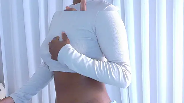 Chat +18 de JosselynBrown ao vivo