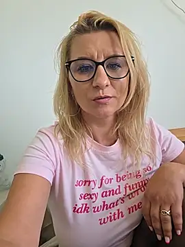KaylinJan's Live XXX Chat