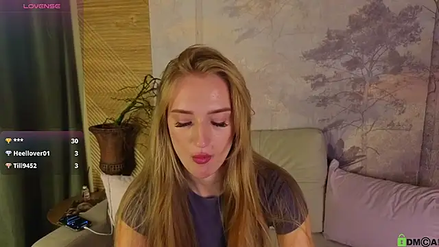 Stacy_River Adlı Modelin Canlı XXX Sohbeti